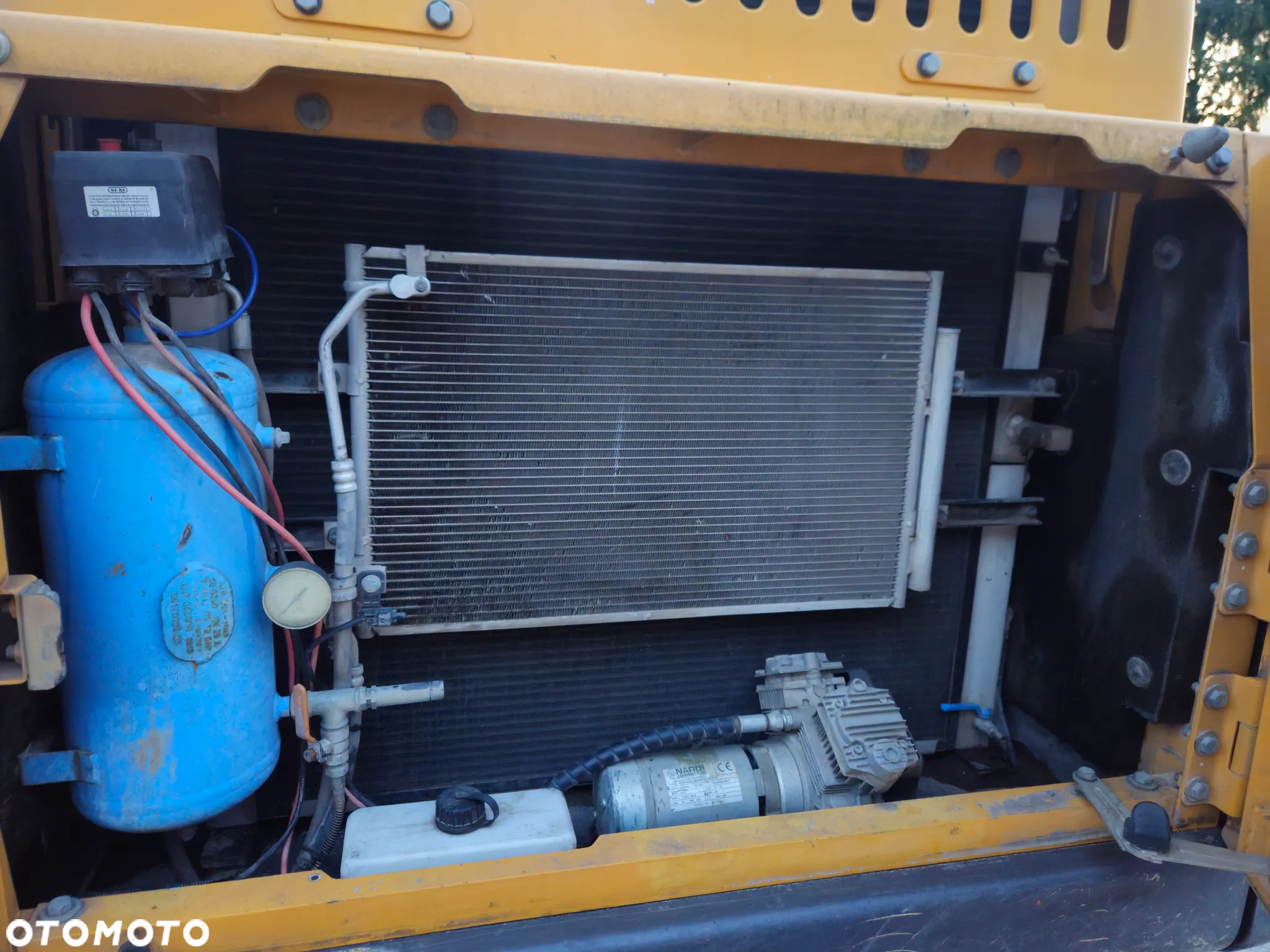 Volvo ec250 - 15