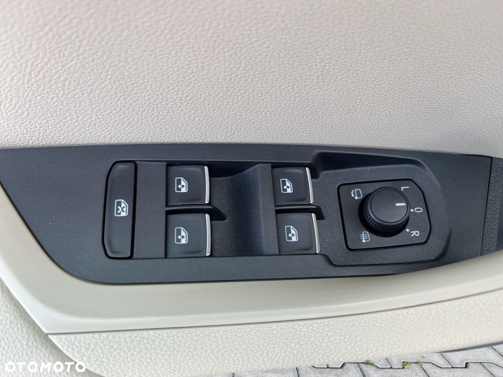 Skoda Karoq 1.5 TSI ACT Style DSG - 11