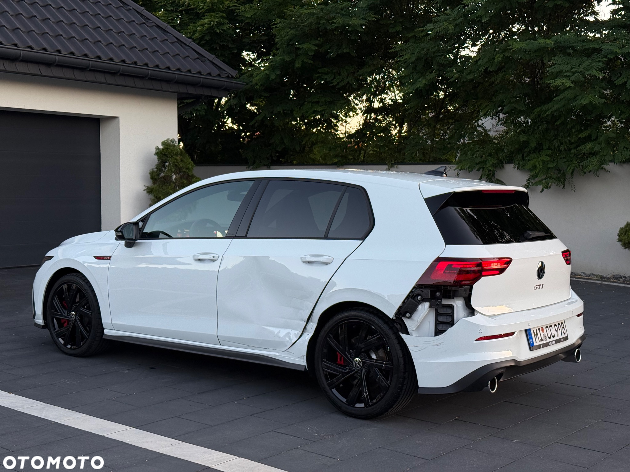Volkswagen Golf VIII 2.0 TSI GTI DSG - 11
