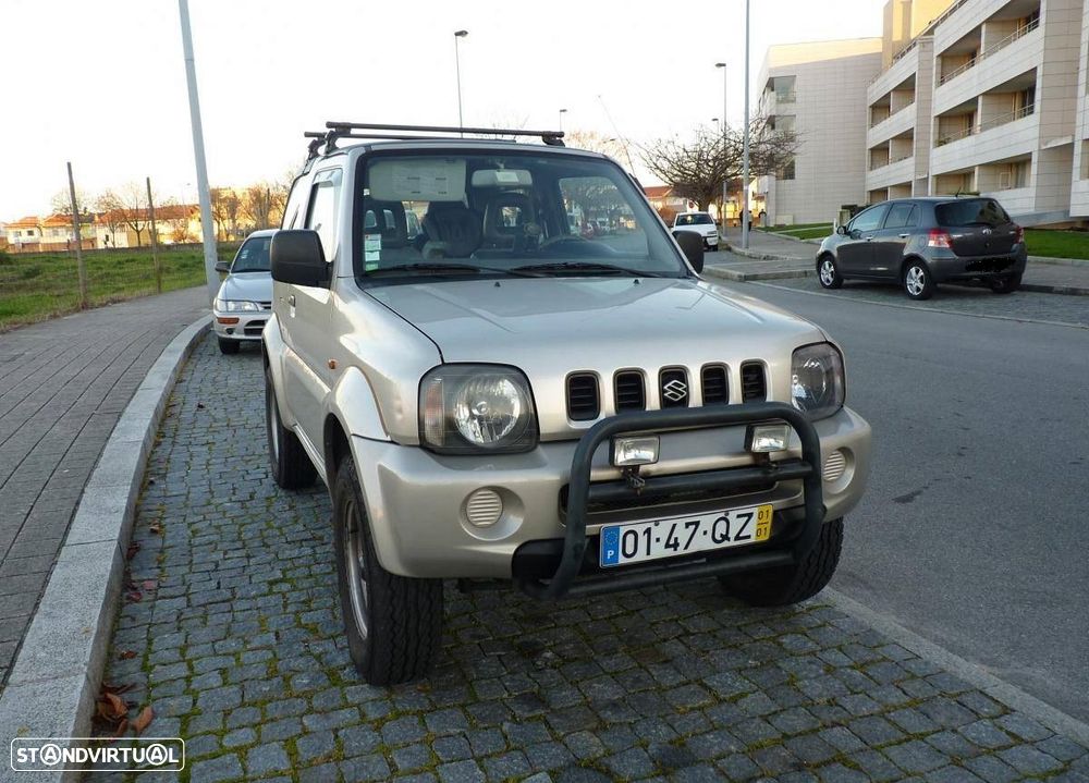 Suzuki Jimny ver-1-3-16v-hard-top - 1