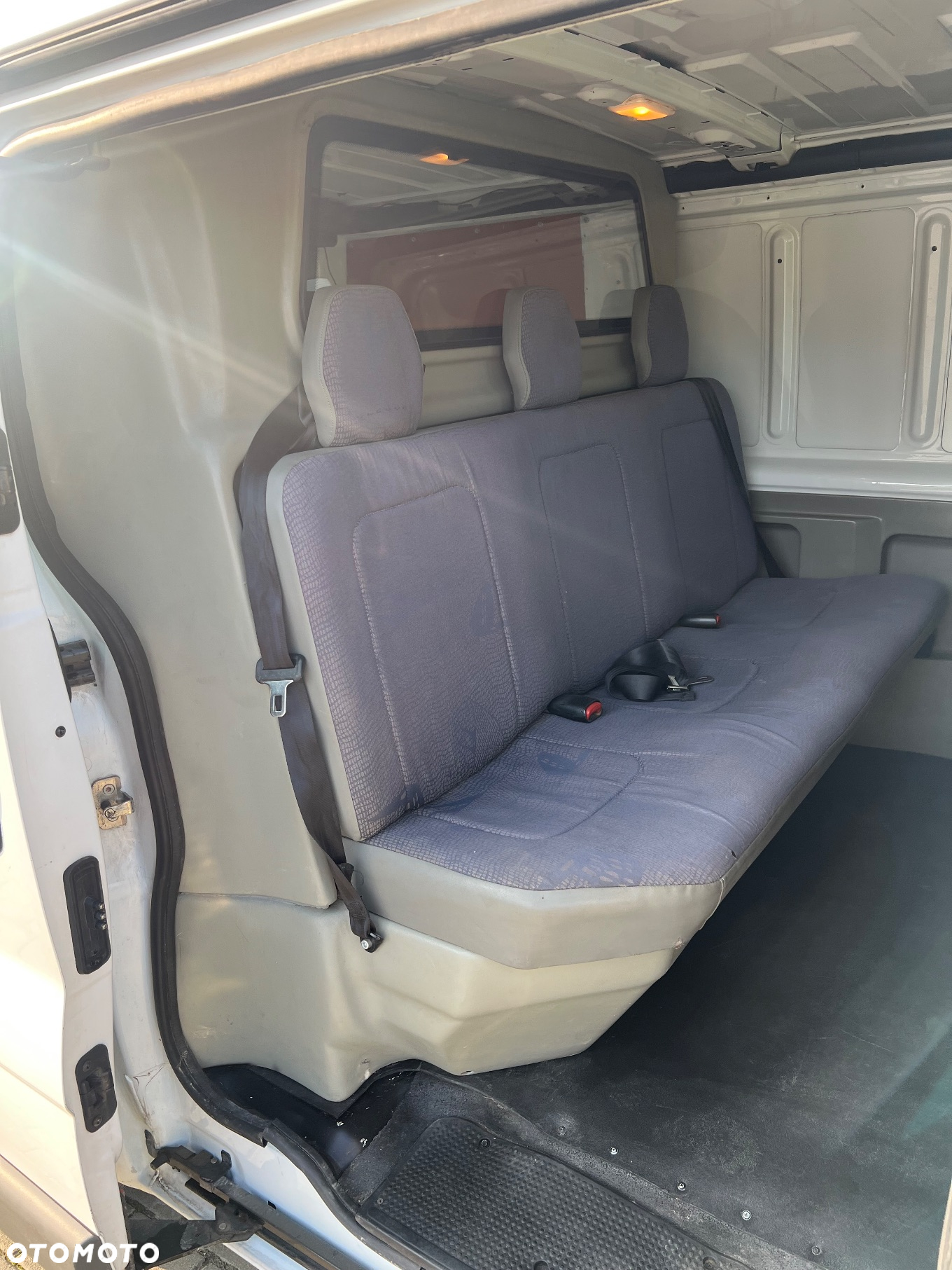 Opel Vivaro - 18