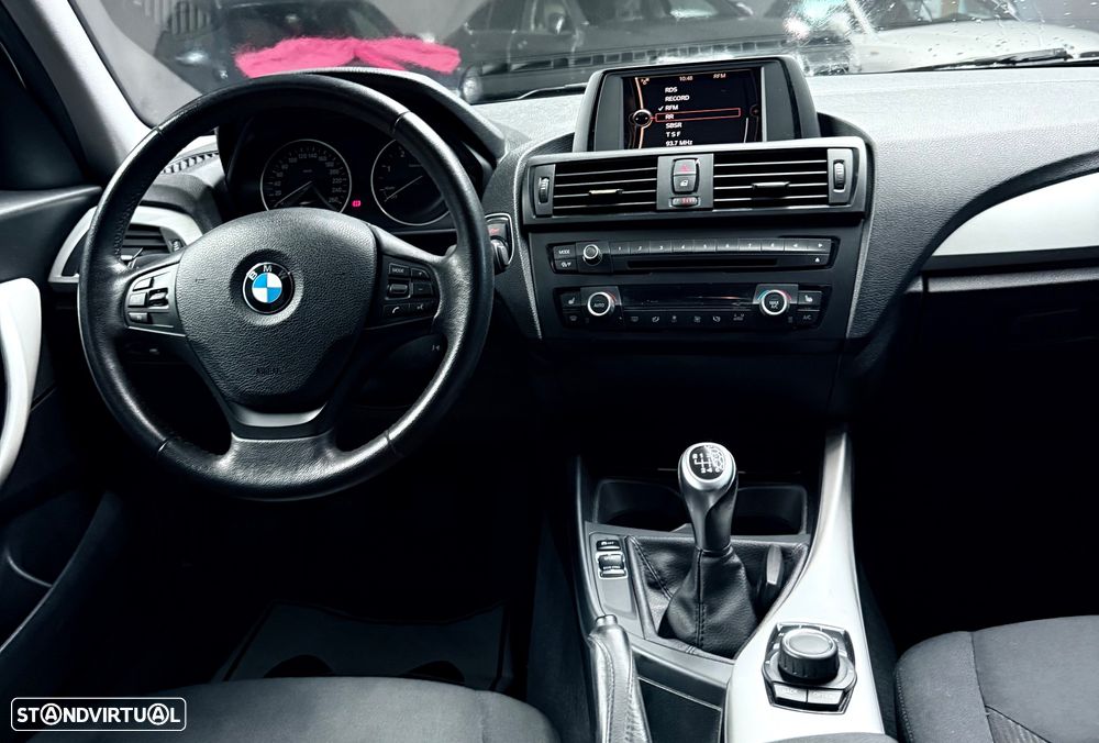 BMW 118 d Line Sport - 16