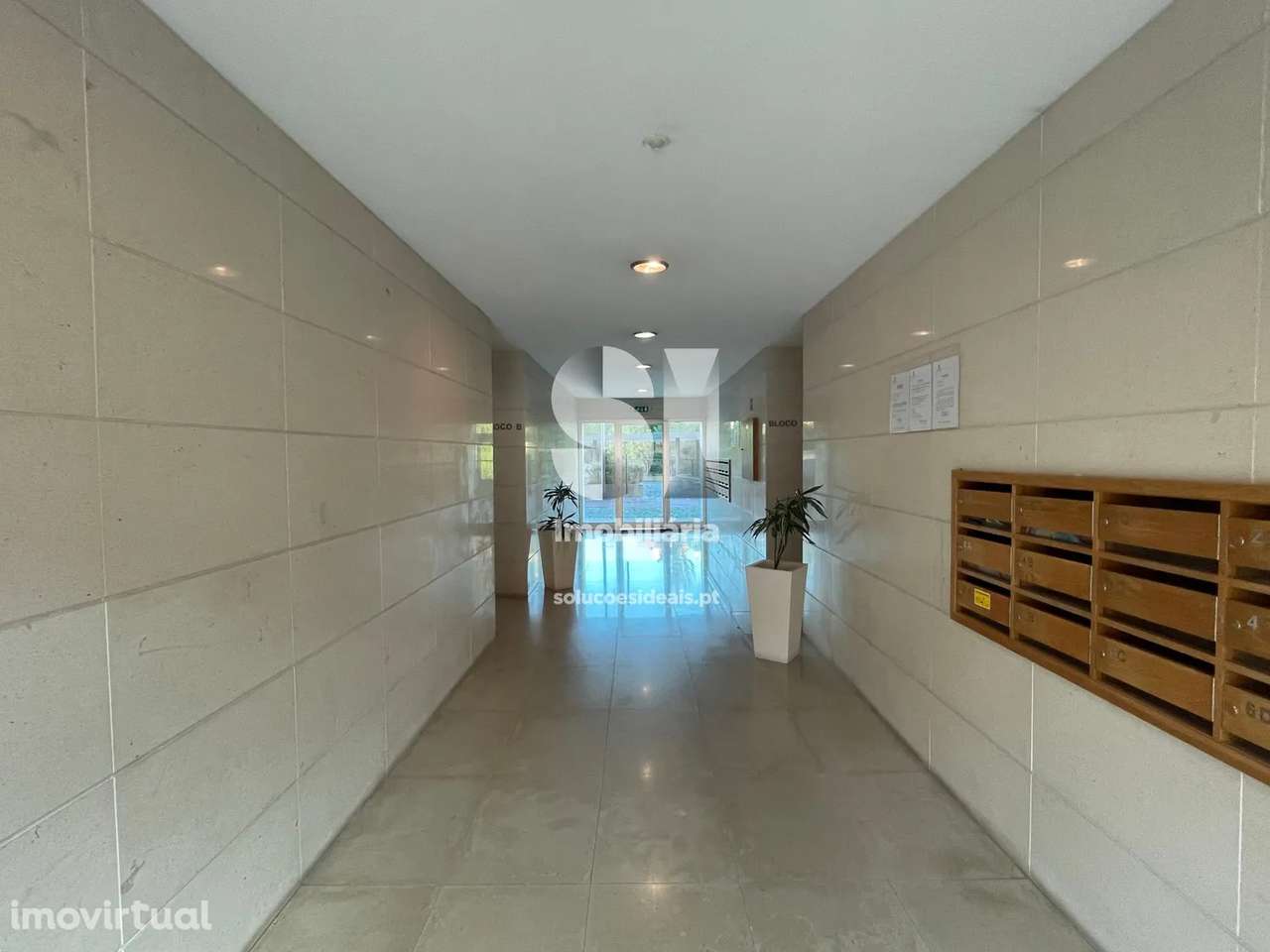 Apartamento T1 - Grande imagem: 2/18