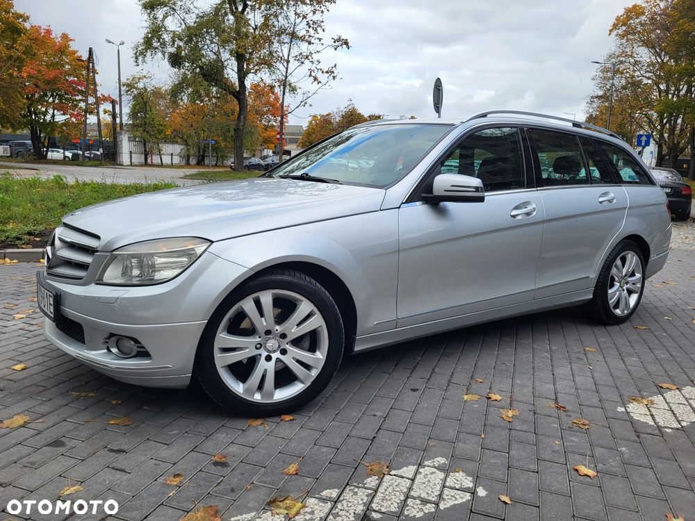 Mercedes-Benz Klasa C 180 K BlueEff Avantgarde - 3
