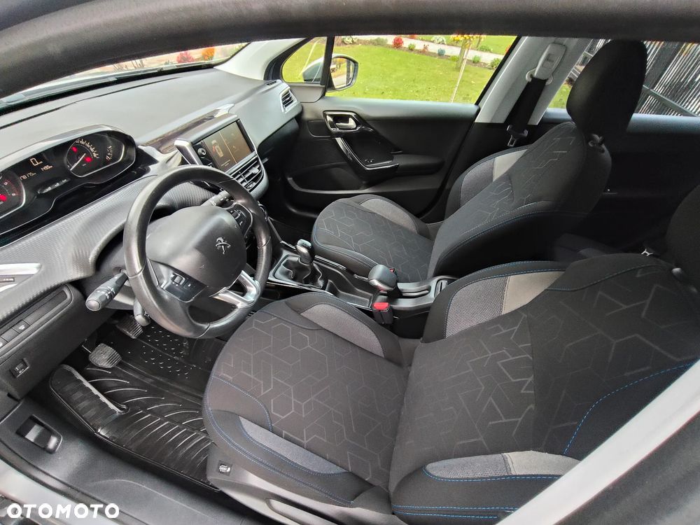 Peugeot 2008 - 20