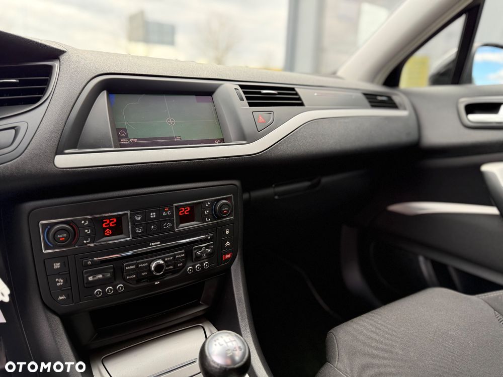 Citroën C5 HDi 140 FAP Confort - 24