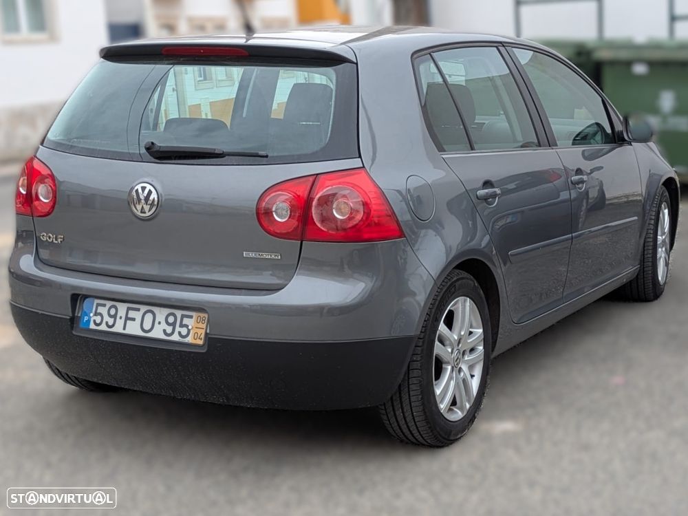 VW Golf 1.9 TDi BlueM. Confortline - 4