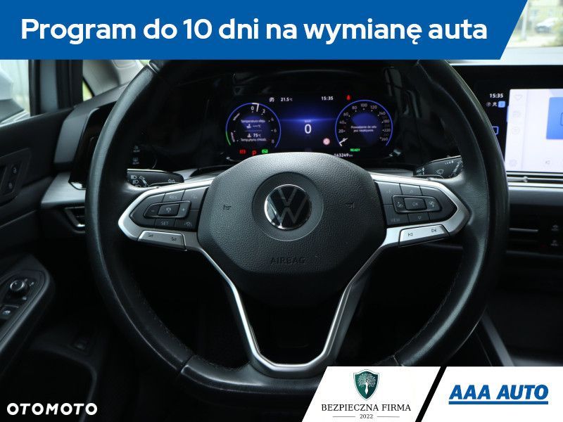 Volkswagen Golf - 20
