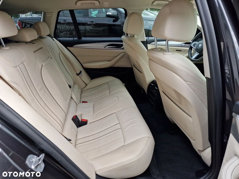 BMW Seria 5 520i mHEV Luxury Line sport - 20