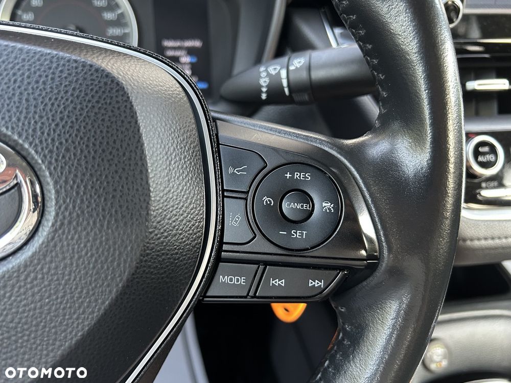Toyota Corolla 1.5 Comfort - 23