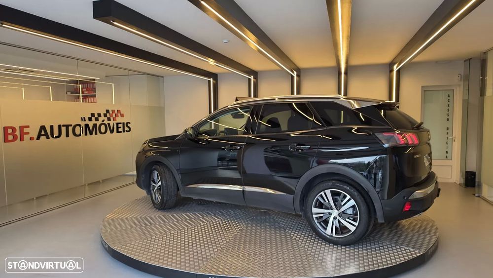 Peugeot 3008 1.5 BlueHDi Allure EAT8 - 17