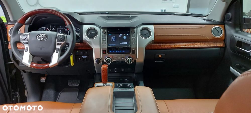 Toyota Tundra - 9