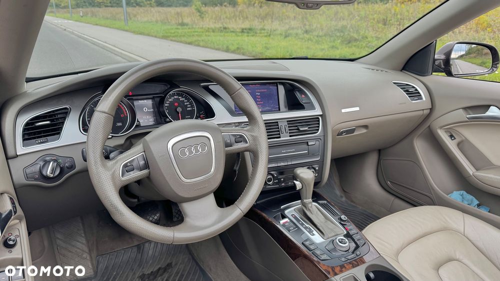 Audi A5 Cabrio - 25