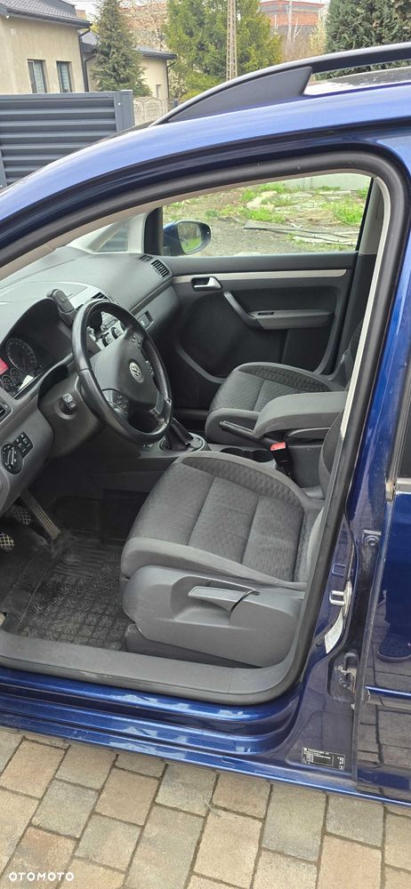 Volkswagen Touran - 7