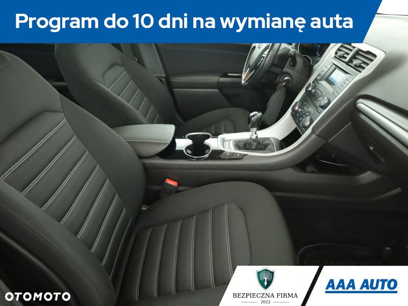 Ford Mondeo - 8