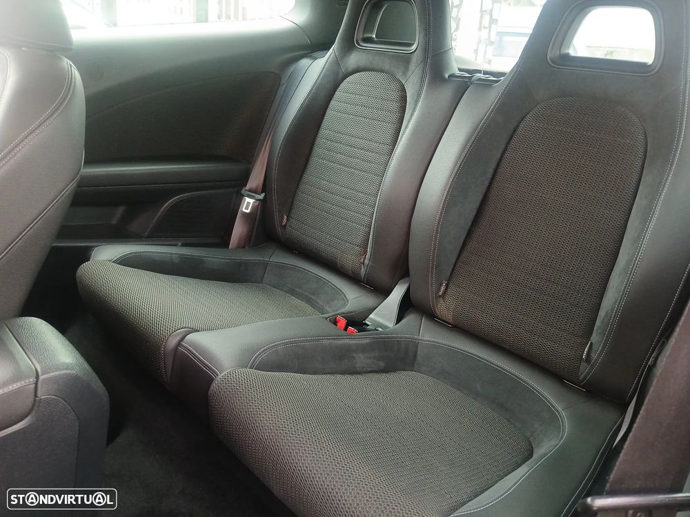 VW Scirocco 2.0 TDI Sport - 25