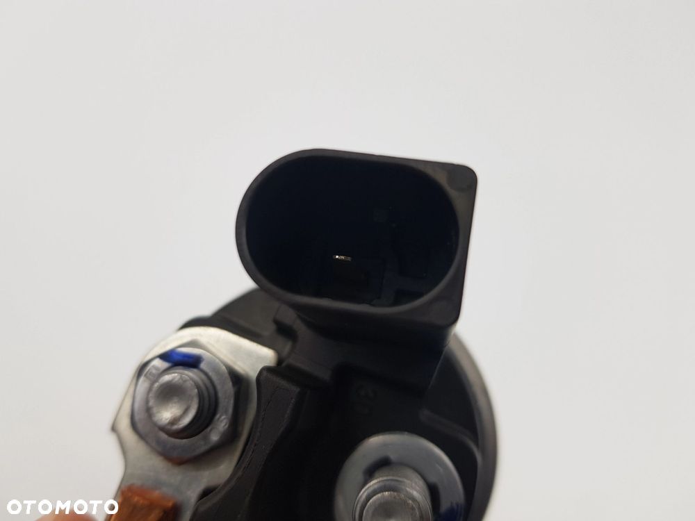 Rozrusznik BMW G20 G30 G01 G02 B57 3.0d 8490593 - 9
