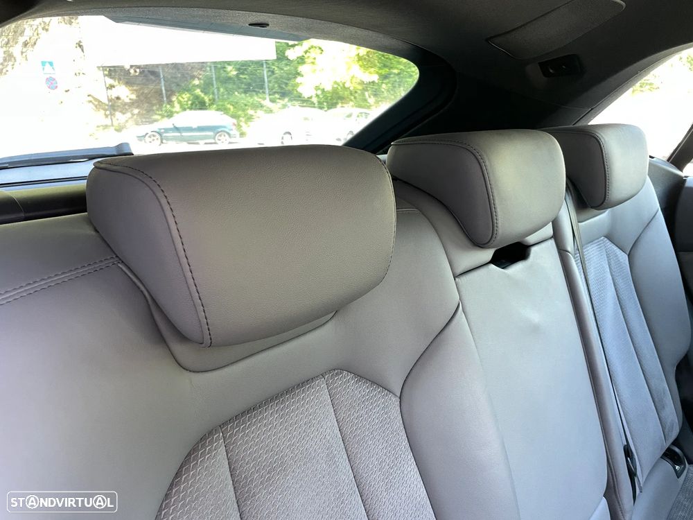 Audi SQ8 4.0 TDI quattro Tiptronic - 29