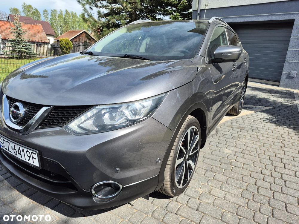Nissan Qashqai 1.6 DIG-T 360 - 1