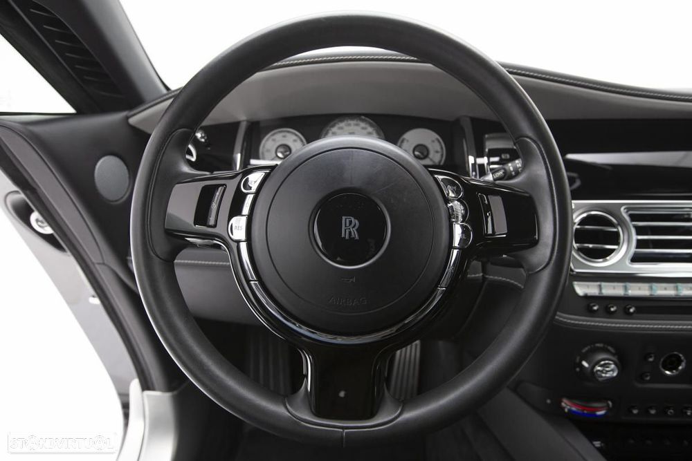 Rolls Royce Wraith - 24