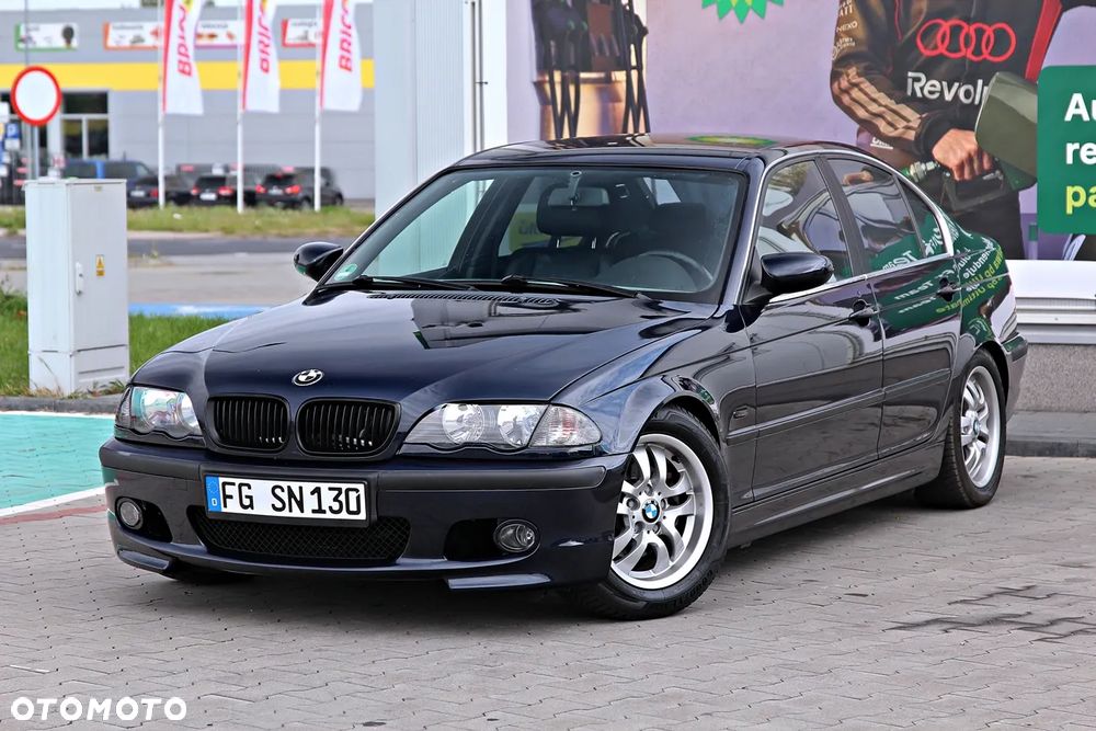 BMW Seria 3 320i - 4