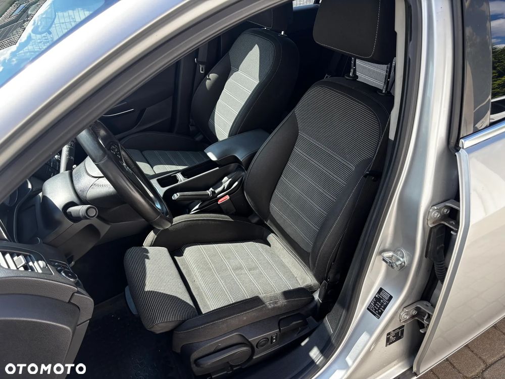 Opel Insignia 2.0 CDTI - 10