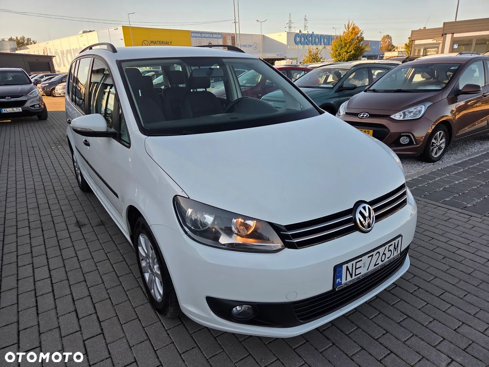 Volkswagen Touran 1.6 TDI DPF BlueMotion Technology Comfortline - 4