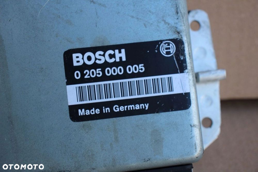 Komputer sterownik silnika BMW E32 750I E31 850I M70 5.0 V12 0205000005 - 2