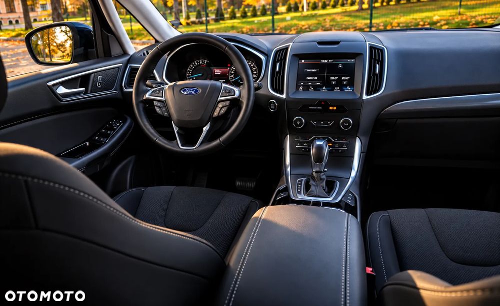 Ford S-Max 2.0 TDCi Titanium PowerShift - 5