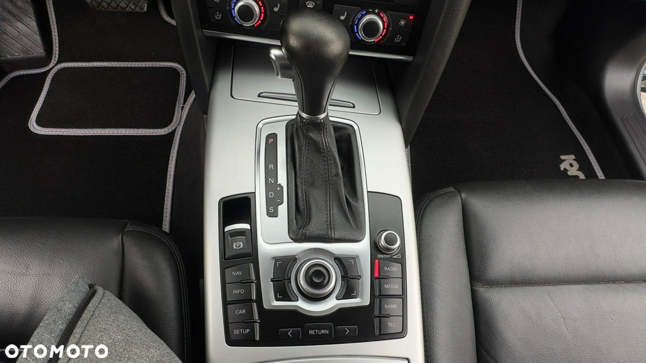 Audi A6 - 24