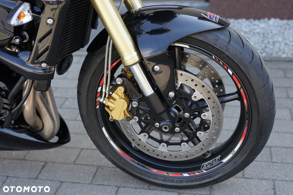 Triumph Street Triple - 14