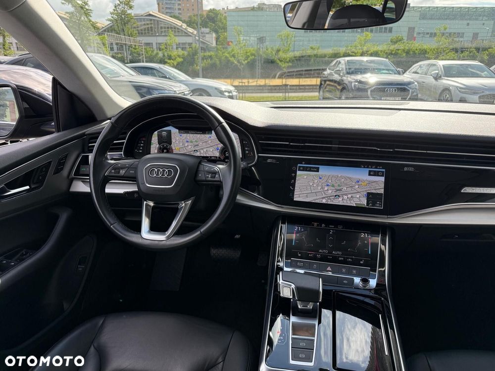 Audi Q8 - 22
