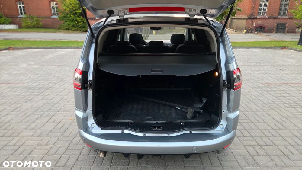 Ford S-Max 2.0 TDCi DPF Titanium X - 19