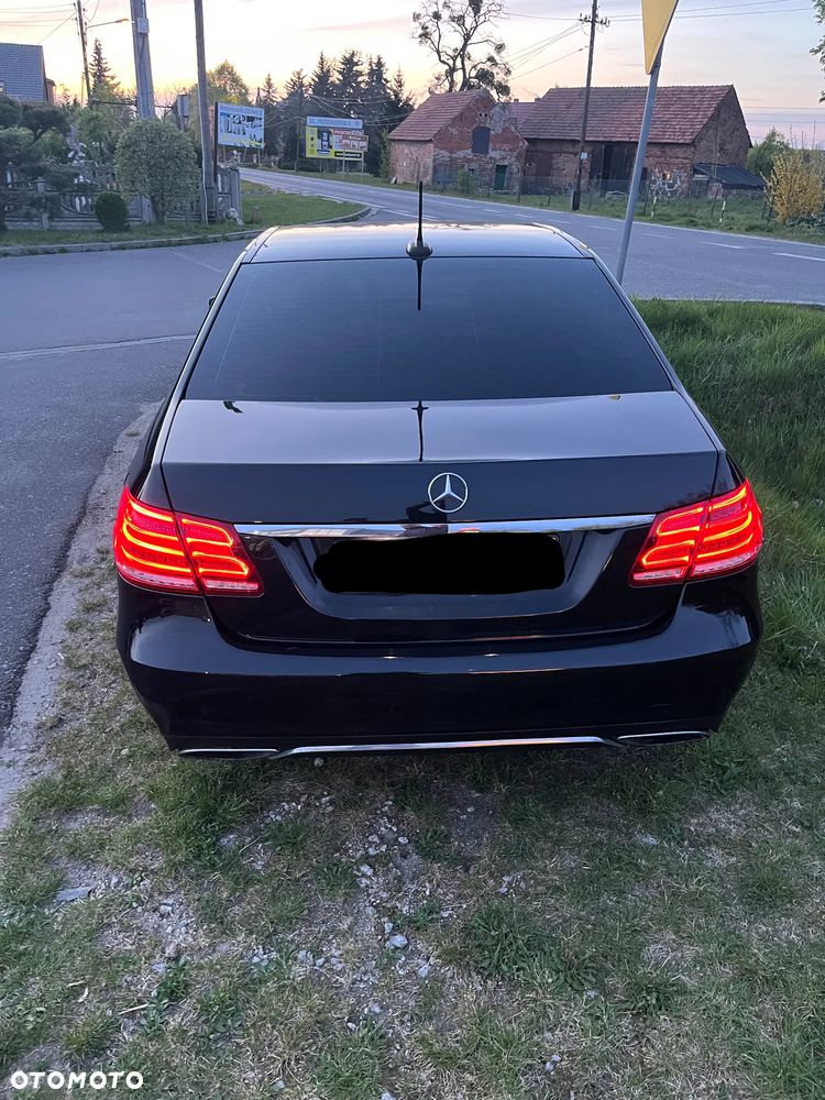Mercedes-Benz Klasa E 220 BlueTEC 4Matic 7G-TRONIC - 9
