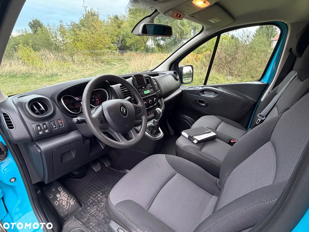 Renault Trafic - 15