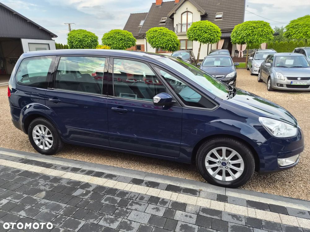 Ford Galaxy - 11