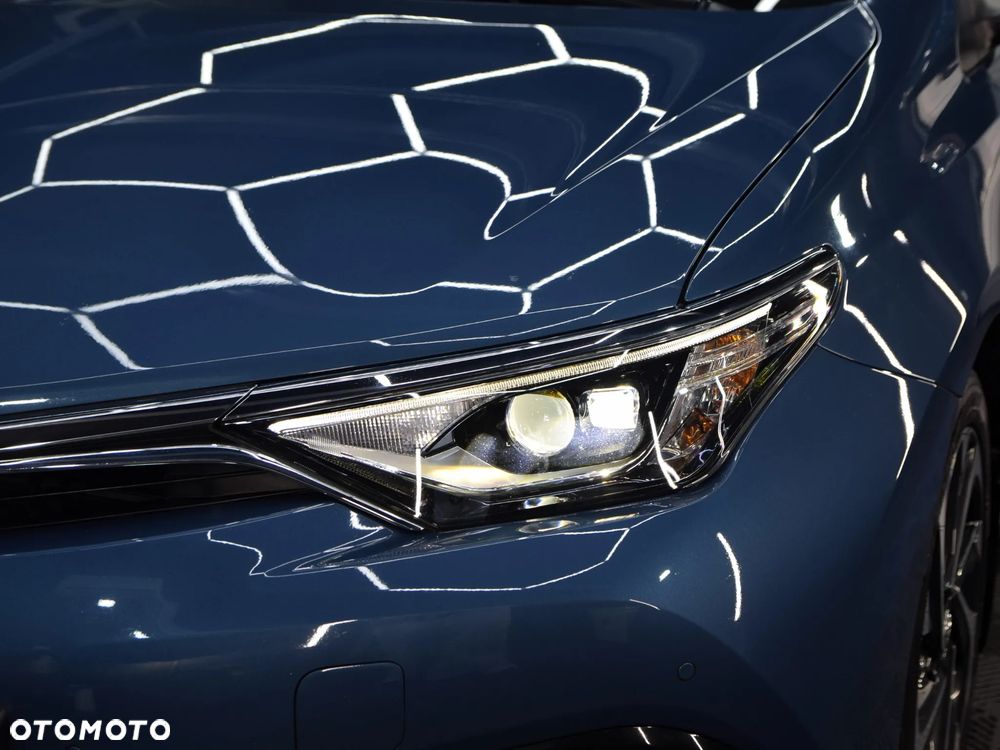 Toyota Auris - 26