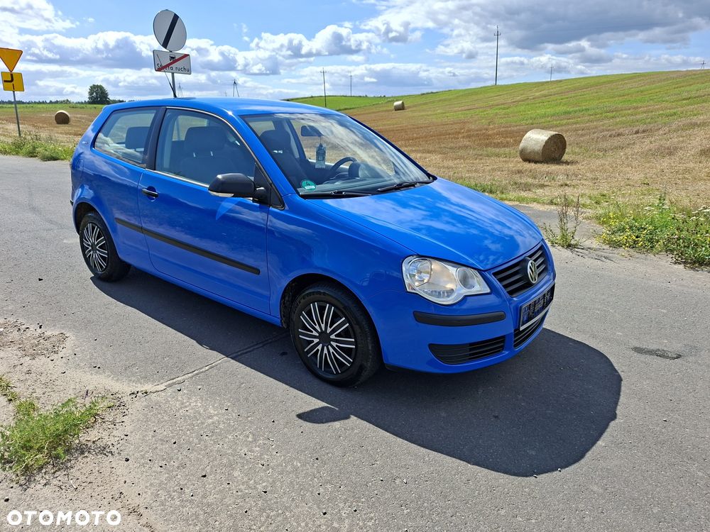 Volkswagen Polo - 2