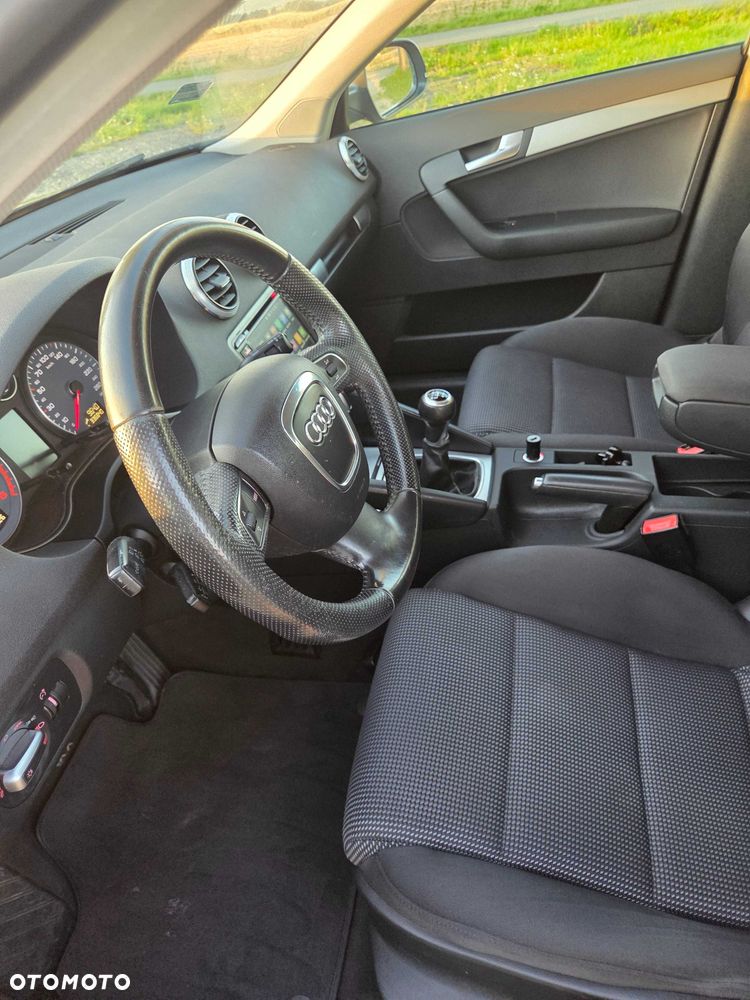 Audi A3 Sportback - 5