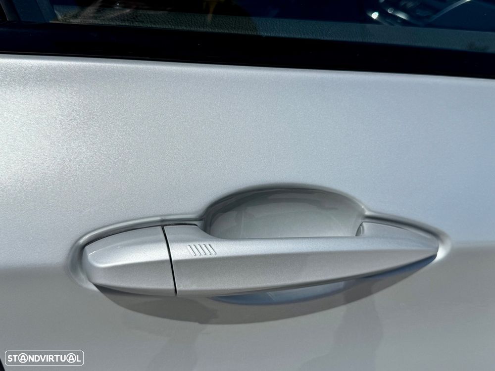 BMW 218 Gran Tourer d 7L Line Sport Auto - 28