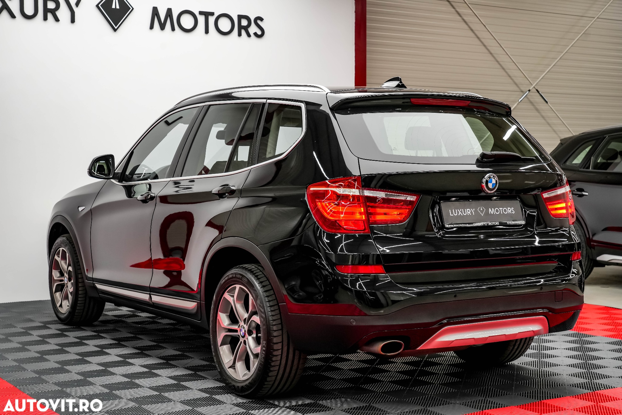 BMW X3 xDrive20d AT xLine - 9