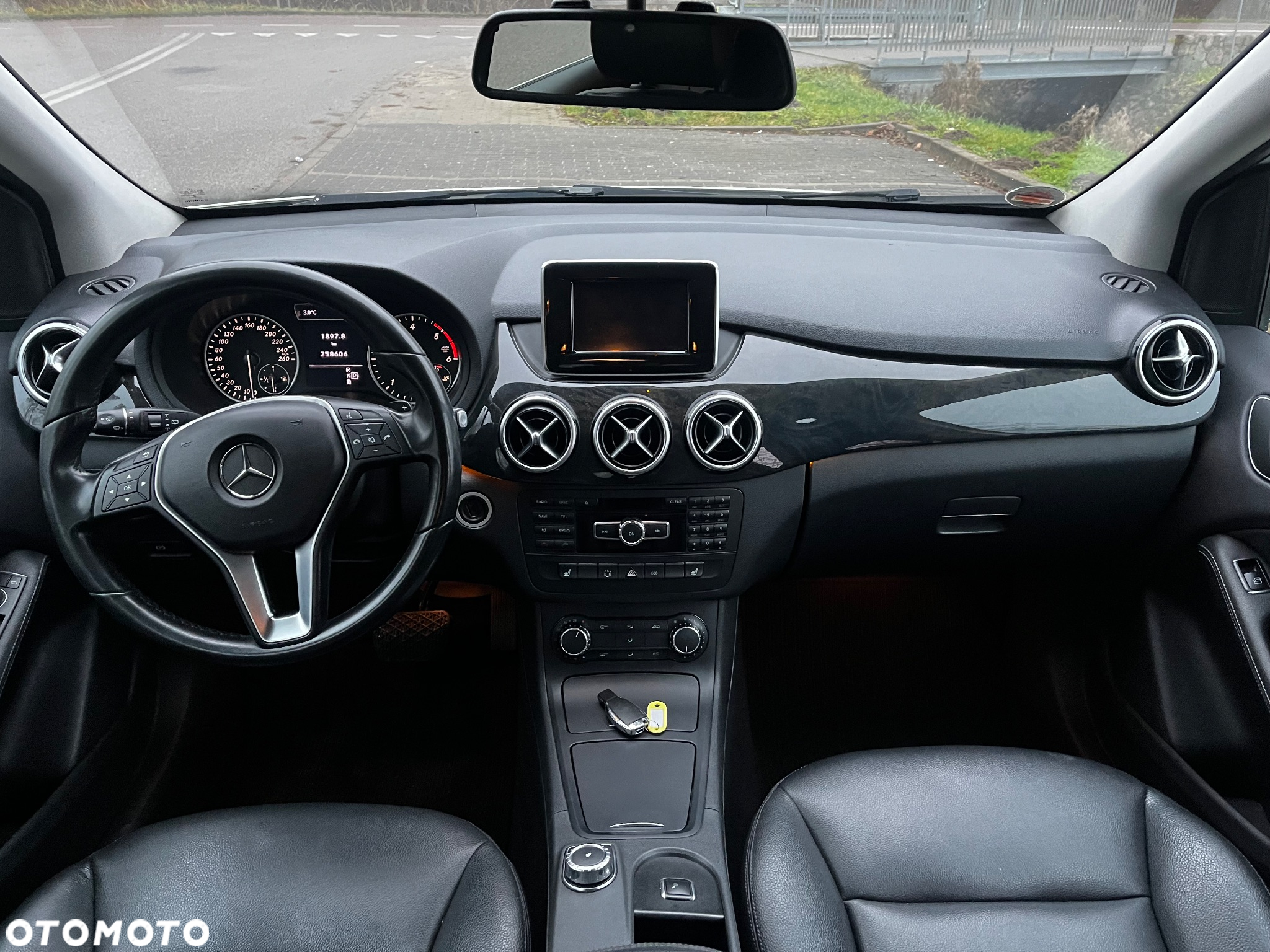 Mercedes-Benz Klasa B 180 (CDI) d 7G-DCT - 20