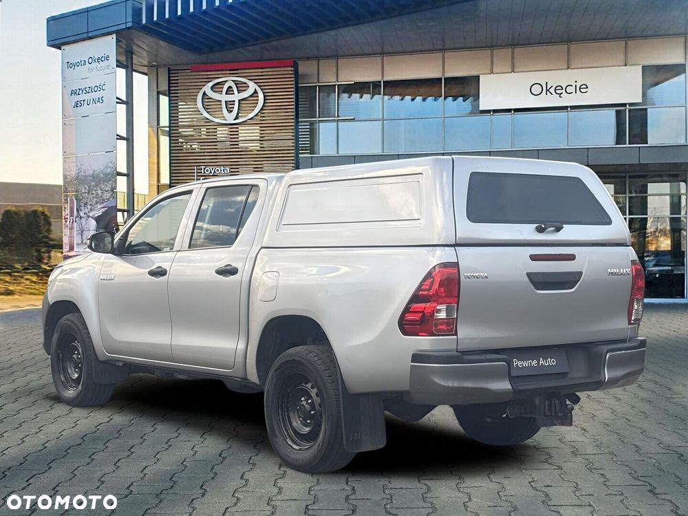 Toyota Hilux 2.4 D-4D Double Cab DLX 4x4 - 4