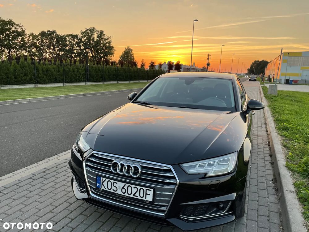 Audi A4 Limousine - 11