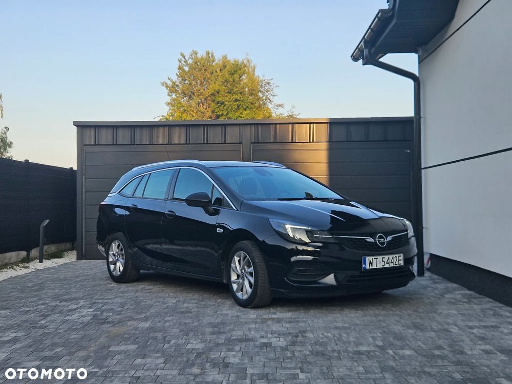 Opel Astra 1.4 T Elegance S&S - 18