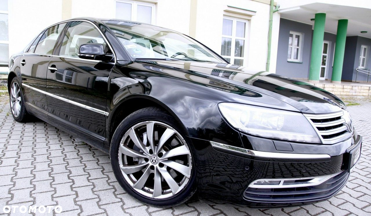 Volkswagen Phaeton - 27