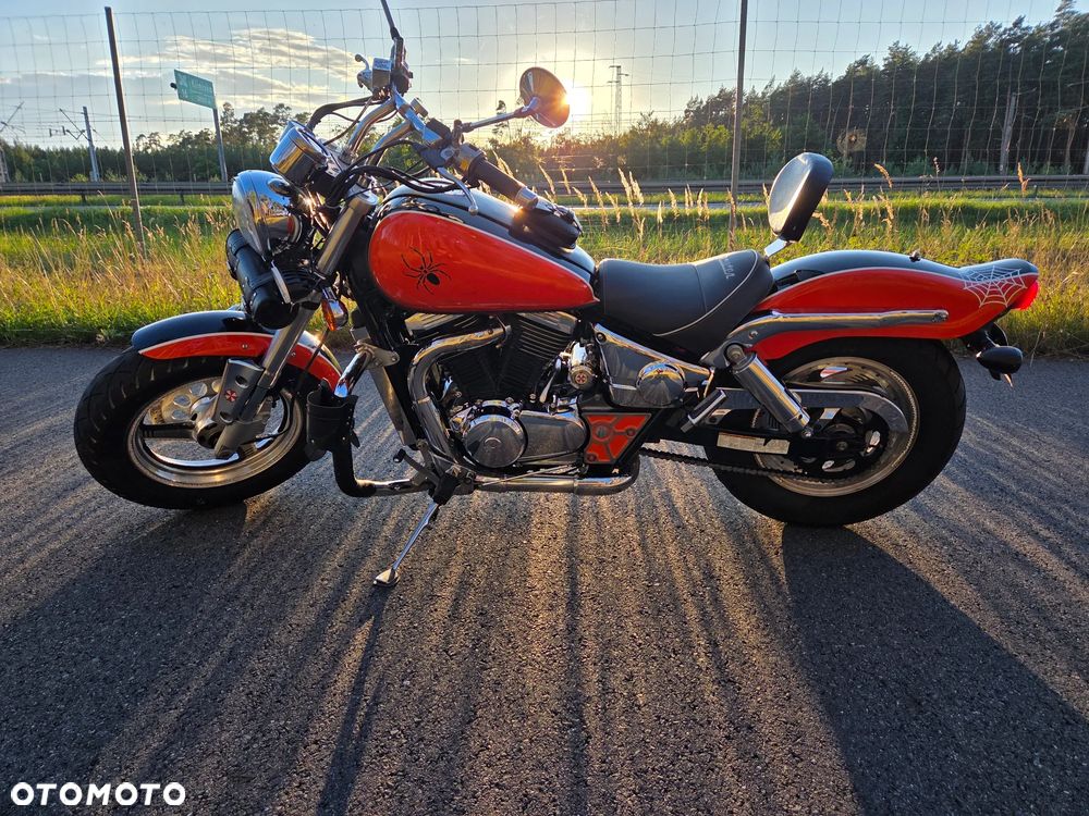 Suzuki Marauder - 7