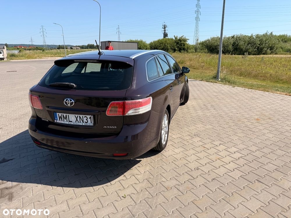 Toyota Avensis 2.0 D-4D Sol - 6