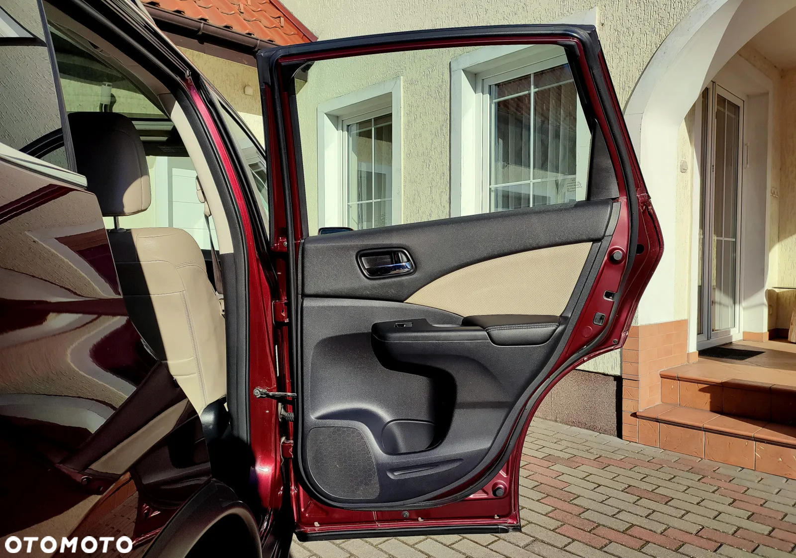 Honda CR-V 2.0i-VTEC 4WD Automatik Executive - 33