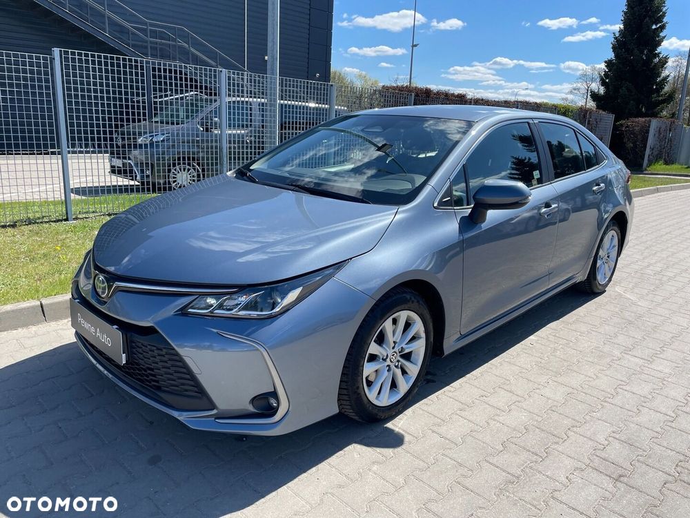 Toyota Corolla 1.8 Hybrid Comfort - 18